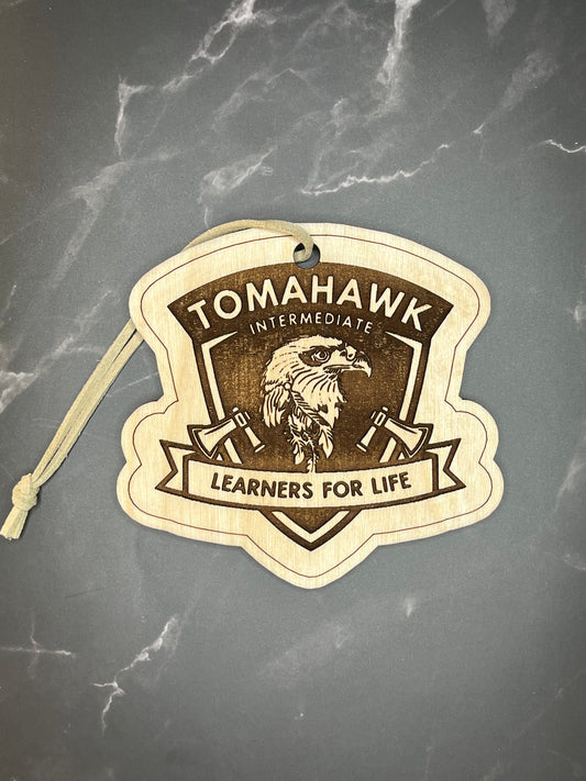Tomahawk Intermediate Ornament
